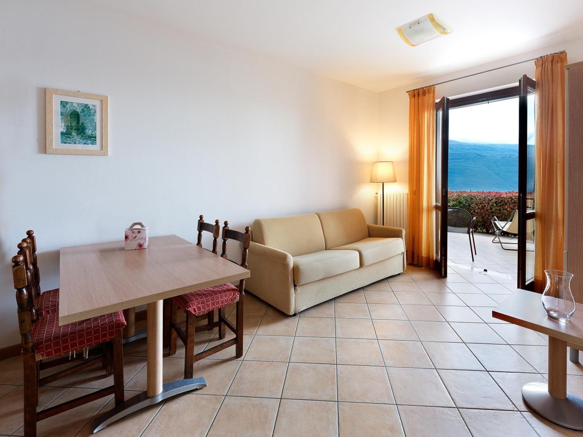 Residence Besass, Gtsgroup Tignale Exterior foto